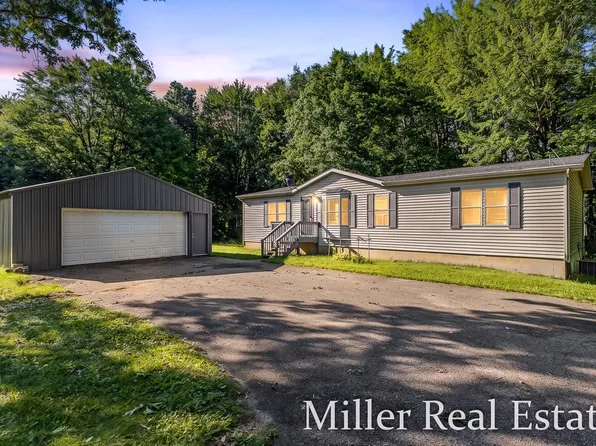 12780 North Ave, Bellevue, MI 49021