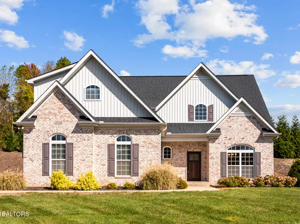2324 Wolf Crossing Ln, Knoxville, TN 37932