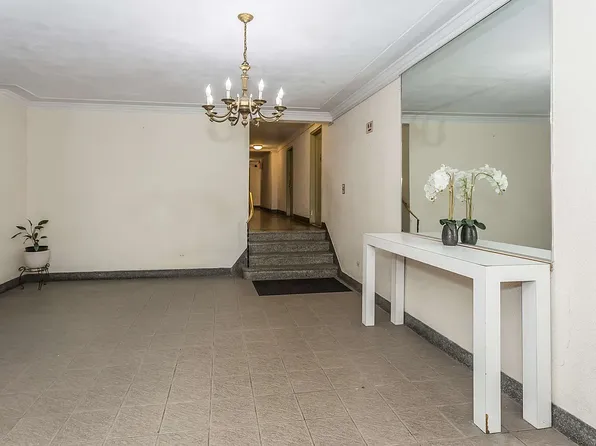 87-10 34th Avenue image 3 of 8