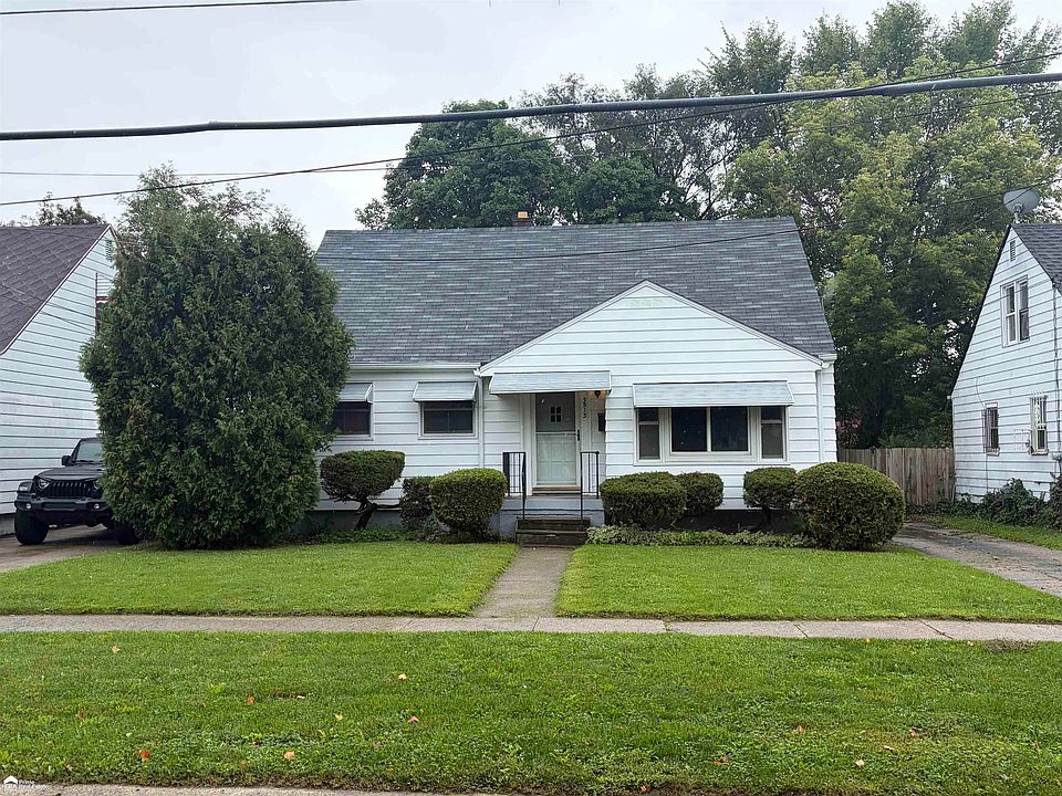 1st image of 3513 Yale St