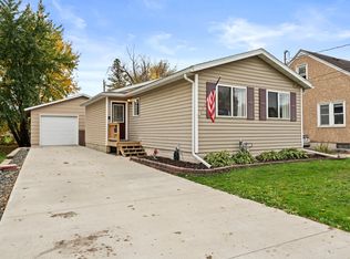 120 11 1/2 St SE, Rochester, MN 55904