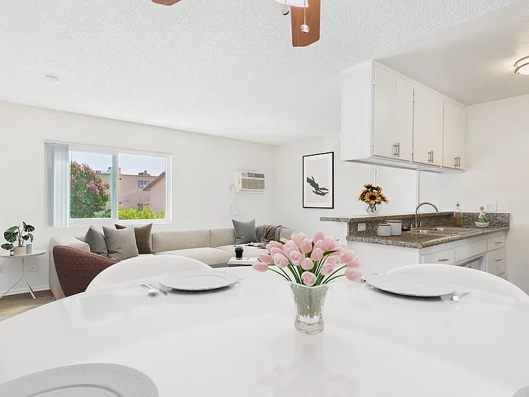 Gilmore Apartments - Van Nuys — Photo 53