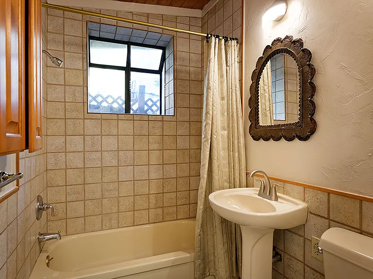 311 Midland Ave — Photo 17