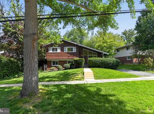 4401 Ferrara Dr, Silver Spring, MD 20906