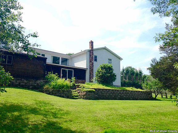 2nd image of 51 Brooks Dr