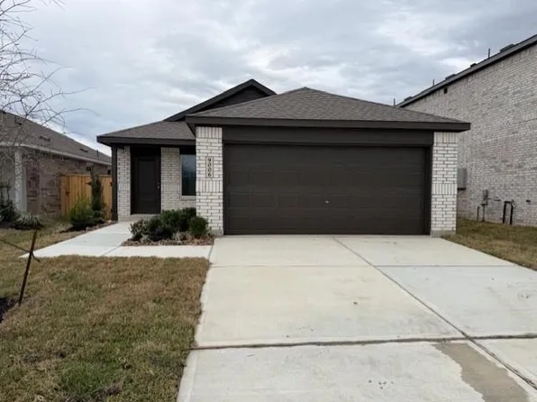 9222 Bright Birdie Ln, Baytown, TX 77521
