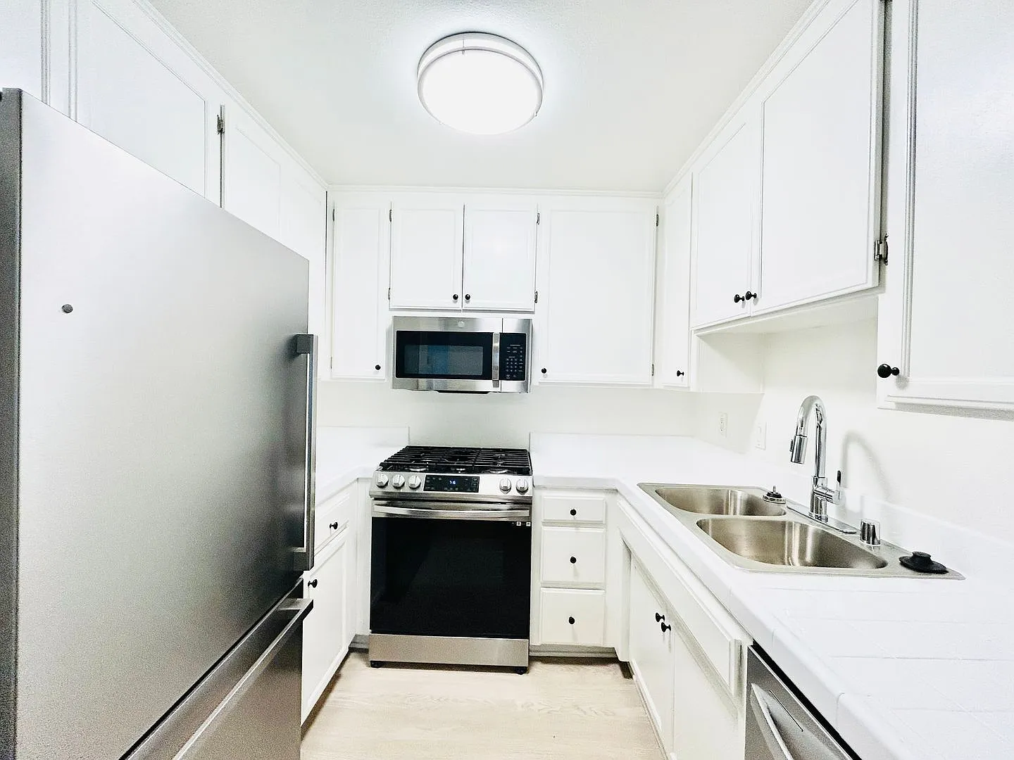 1415 Venice Blvd — Photo 4