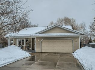 6101 114th Ave N, Champlin, MN 55316