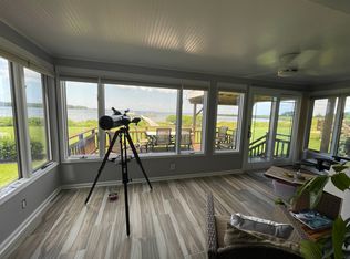 305 Swan Cove Ln, Chester, MD 21619