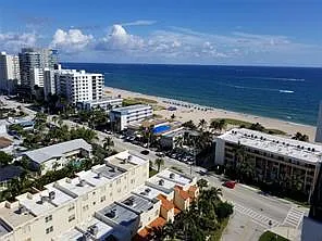 1 bed, 1.0 bath, 700 sqft, $3,900 — Photo 2