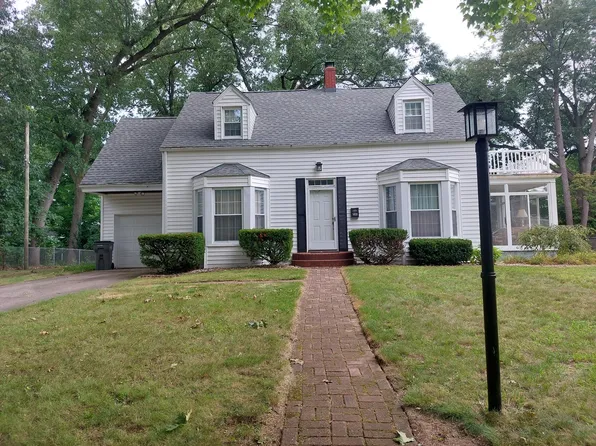 1433 Cedar St, Niles, MI 49120