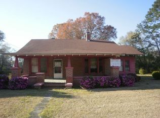 212 W Marion St, Mullins, SC 29574