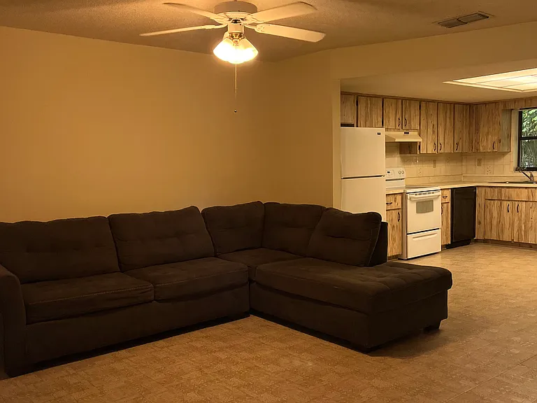 410 Davidson Ave #414 — Photo 5