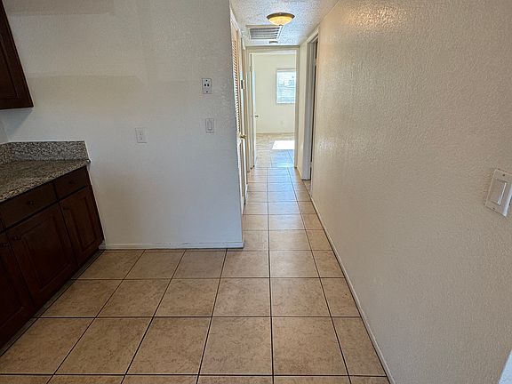 5th image of 8036 Juniper Ave