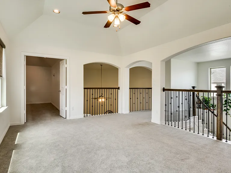 2313 Westlake Ct — Photo 27