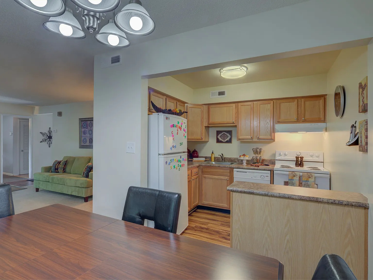 Chapel Lake Apartments — Photo 4