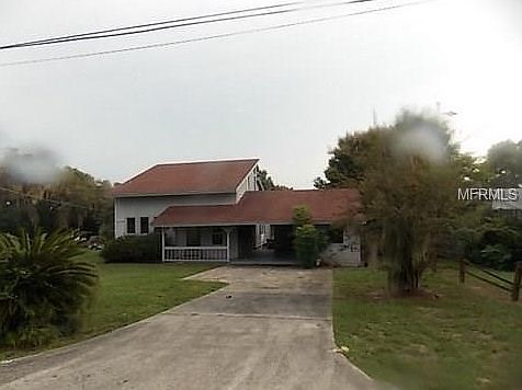 1st image of 610 Lakeshore Dr