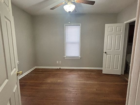 2nd image of 2226 Parmele St #7
