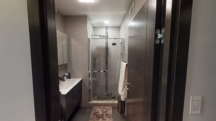 Sold by High Class Realty SB LLC | media 8