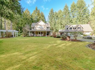 1753 Peerless Rd, Shawnigan Lake, BC V0R 1L6