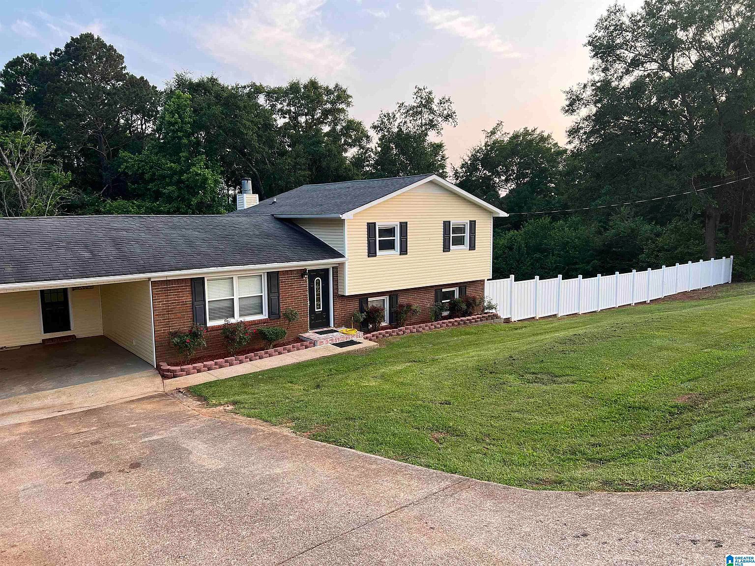 1020 Clairmont Dr, Weaver, AL 36277 MLS 1355064 Zillow