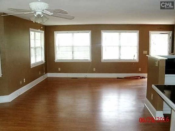 5th image of 4280 Greenwood Dr