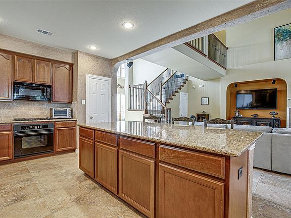 2nd image of 10149 Crawford Farms Dr