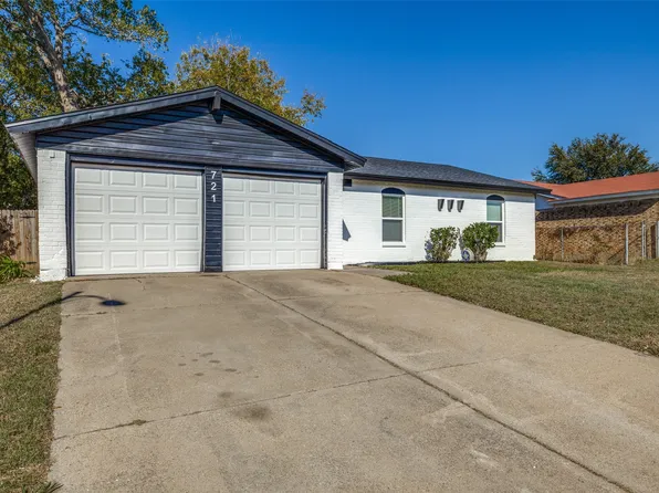 721 Thomas Chapel Dr, Arlington, TX 76014