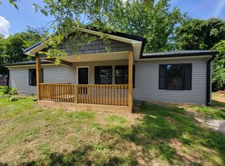 635 N Sherry Dr, Rossville, GA 30741