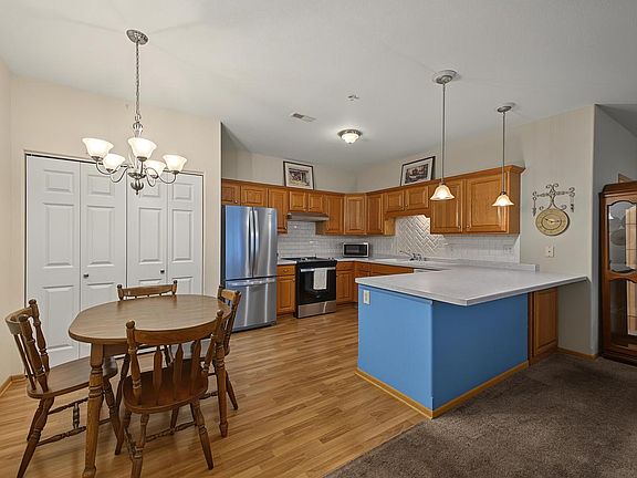 3rd image of 4225 E Taylor Harbor #7