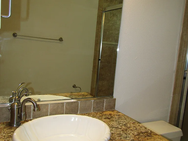 2624 Valencia Rd — Photo 25