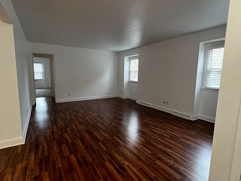 5313-5325 Territorial Rd — Photo 11