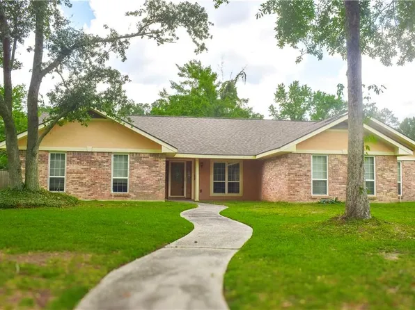 107 Norfolk Ct, Slidell, LA 70461