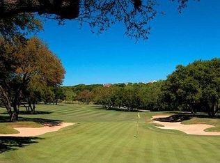 510 Luna Vista Dr, The Hills, TX 78738