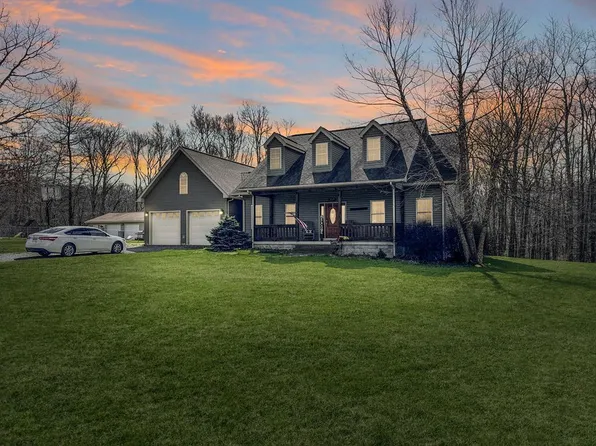 359 Country Roads Ests, Shady Spring, WV 25918