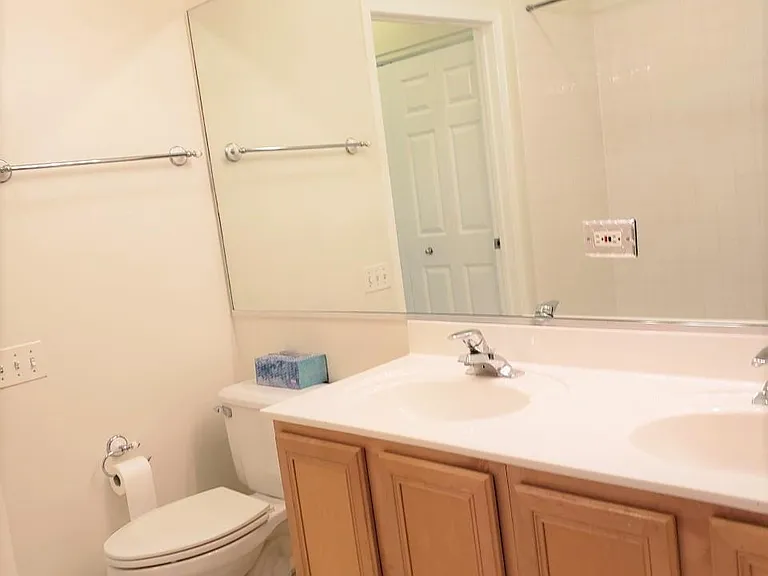 1356 W Fillmore St #A — Photo 17