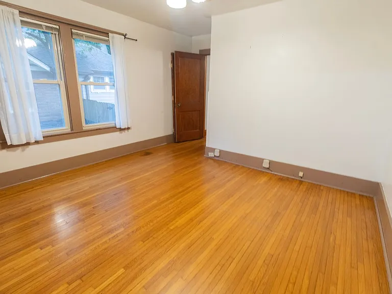 203 Edgewood Ave — Photo 14