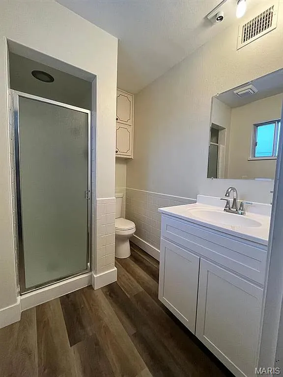 2 bed, 2.0 bath, 1280 sqft, $1,295 — Photo 4