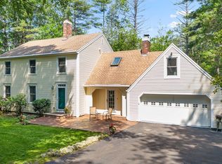 18 Banbury Dr, Westford, MA 01886