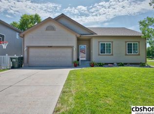 15327 Meredith Ave, Omaha, NE 68116