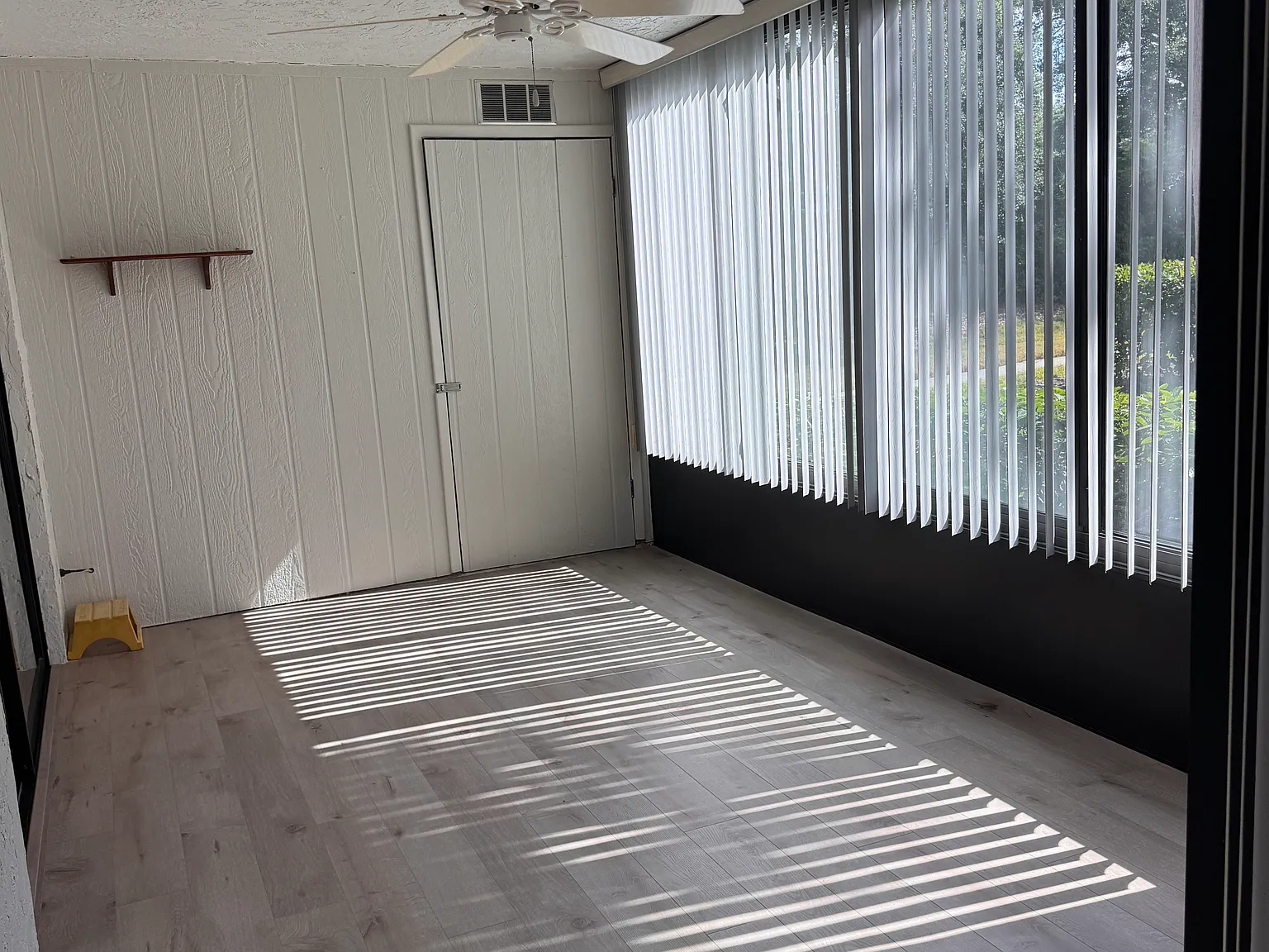 5400 34th St W — Photo 3