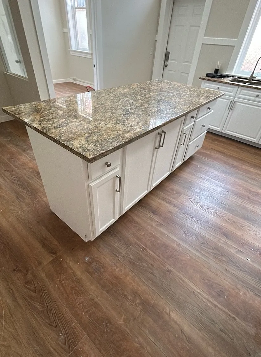 1 bed, 1012 sqft, $1,500 — Photo 1