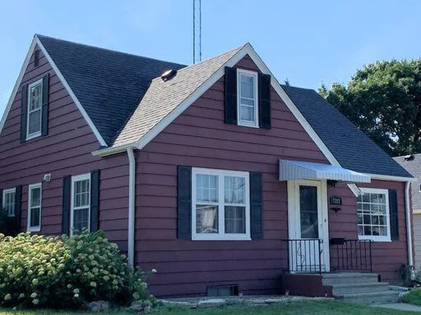 7327 41st AVENUE, Kenosha, WI 53142