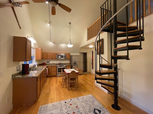 15 Coopers Lndg, Waterbury Center, VT 05677