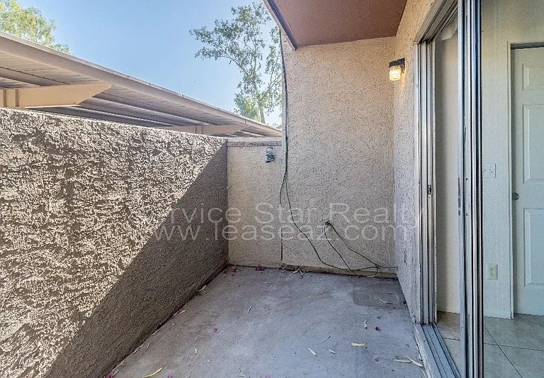 2807 E Le Marche Ave #103 — Photo 16