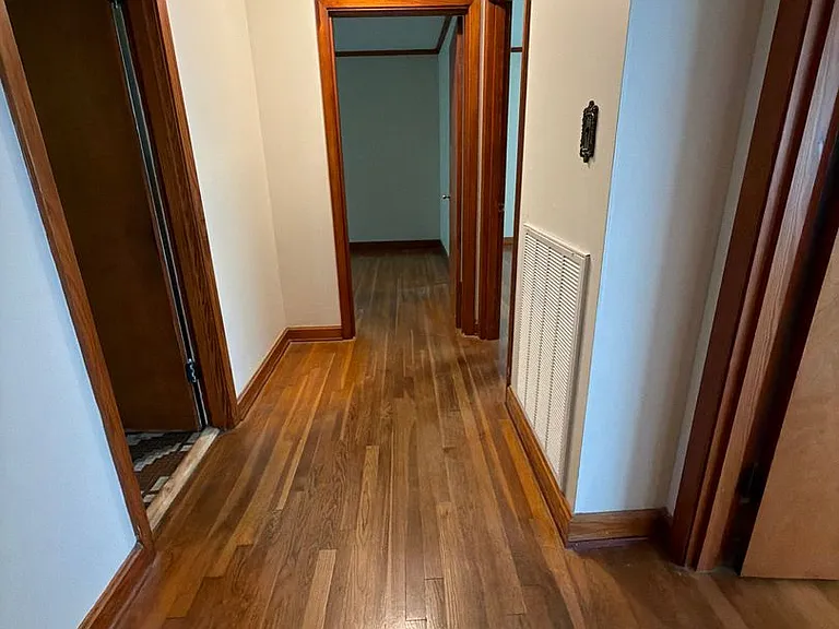 41 Summar Dr — Photo 8