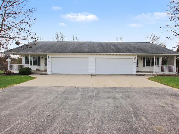 2941 Popplewood Ct, Suamico, WI 54173