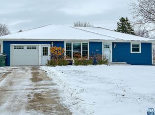 604 S 18th St, Dakota City, NE 68731