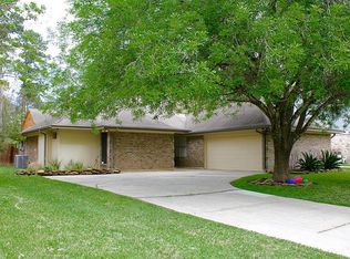 42 Devonshire Dr, Conroe, TX 77304