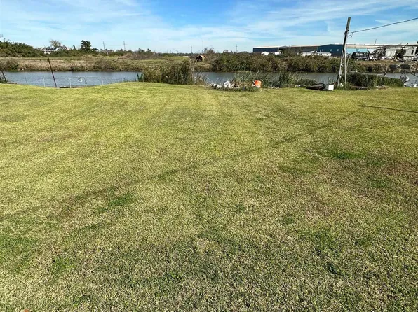 N Main St, Lockport, LA 70374